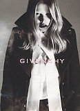 Givenchy F/W 07.08
M: Lara Stone
Ph: Inez & Vinoodh